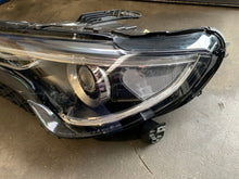 Load image into Gallery viewer, Frontscheinwerfer Alfa Romeo Stelvio 50559300 Links Scheinwerfer Headlight SCH8840360471zi