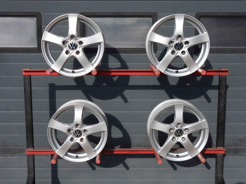 4x Alufelge 15 Zoll 6.0" 5x112 43ET Glanz Silber Seat Leon Octavia III Golf Viii FEL1667635927xs