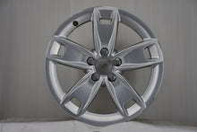 Load image into Gallery viewer, 4x Alufelge 17 Zoll 7.5" 5x112 56ET Glanz Silber 8P0601025BL Audi A3 Rim Wheel FEL6890701073zb