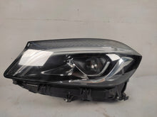 Laden Sie das Bild in den Galerie-Viewer, Frontscheinwerfer Mercedes-Benz W176 A1768206061 LED Rechts oder Links SCH4039369197sf