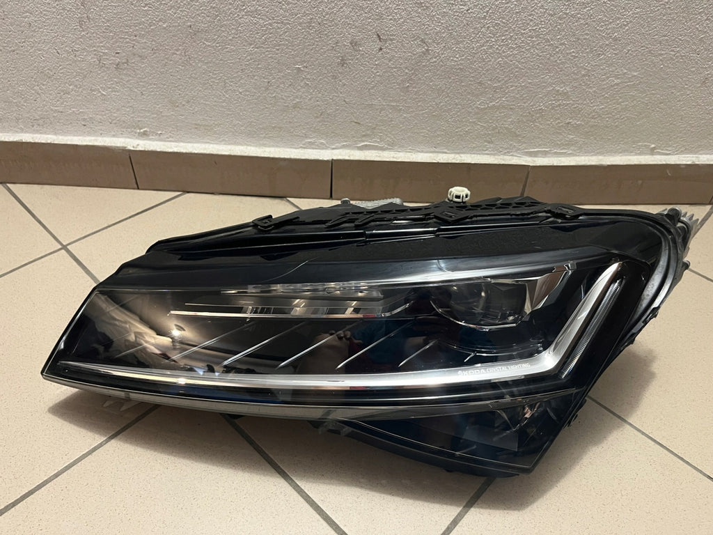 Frontscheinwerfer Skoda Superb III 3V1941015D Full LED Links Headlight SCH9535921046un