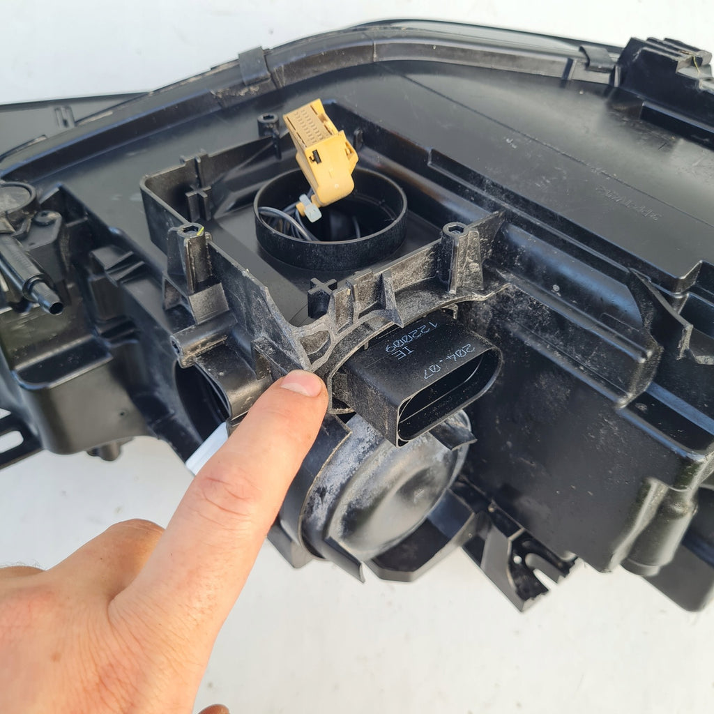 Frontscheinwerfer Audi A5 8T0941005C LED Ein Stück (Rechts oder Links) Headlight