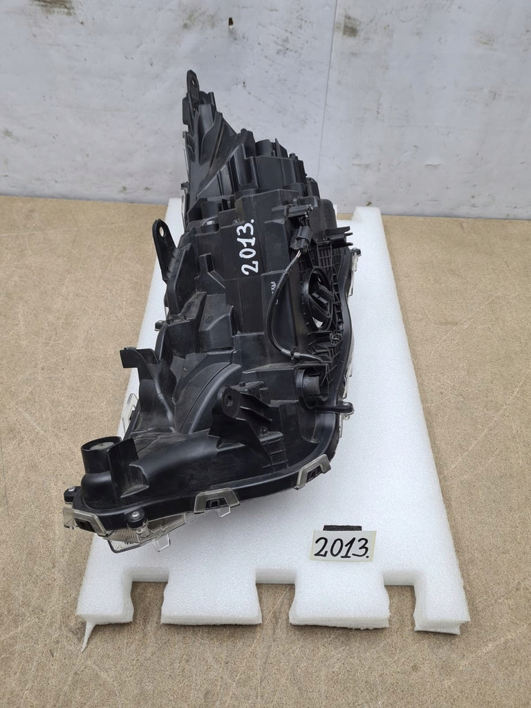Frontscheinwerfer Toyota V Rechts Scheinwerfer Headlight SCH3795102613pz