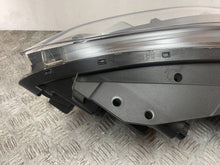 Load image into Gallery viewer, Frontscheinwerfer Kia Ceed 92102J7500 Rechts Scheinwerfer Headlight SCH9089870983tu