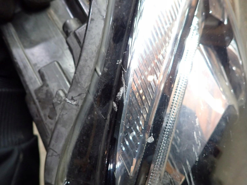 Frontscheinwerfer VW Caddy I 2K1941032B Xenon Rechts Scheinwerfer Headlight SCH4634423535mi