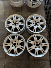 Laden Sie das Bild in den Galerie-Viewer, 4x Alufelge 15 Zoll 6.0" 5x100 43ET Glanz Silber 6L0601025A Seat I Rim Wheel FEL9320791234pg