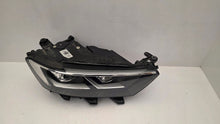 Laden Sie das Bild in den Galerie-Viewer, Frontscheinwerfer VW T-Roc 2GA941036D LED Rechts Scheinwerfer Headlight