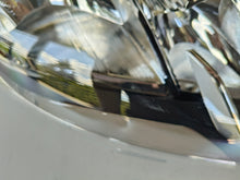 Laden Sie das Bild in den Galerie-Viewer, Frontscheinwerfer Ford Fiesta H1BB-13W029-AG Rechts Scheinwerfer Headlight SCH1843100694ho