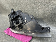 Laden Sie das Bild in den Galerie-Viewer, Frontscheinwerfer Seat Leon 5F1941007G Links Scheinwerfer Headlight SCH1641918126sh