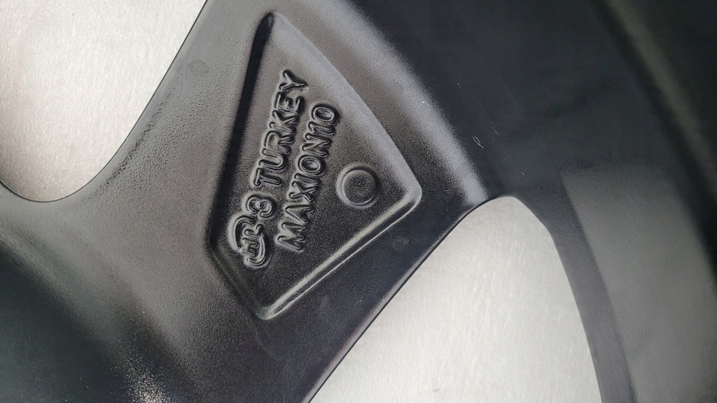 1x Alufelge 17 Zoll 5.0" 4x100 40ET PW457-0H015 Toyota Yaris Rim Wheel