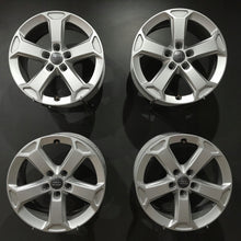 Laden Sie das Bild in den Galerie-Viewer, 4x Alufelge 17 Zoll 7.0" 5x112 45ET 81A071497 Audi E-Tron Rim Wheel FEL7849241678bp