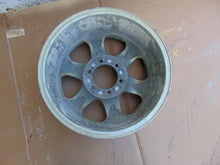 Laden Sie das Bild in den Galerie-Viewer, 1x Alufelge 17 Zoll 8.0" 6x139.7 Silber Toyota Hilux Vii Rim Wheel FEL8349860337aw