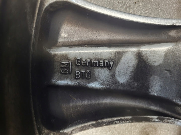 1x Alufelge 17 Zoll 7.0" 5x115 42ET OP042K5 Opel Astra Gtc Insignia Zafira J FEL6862641144ko