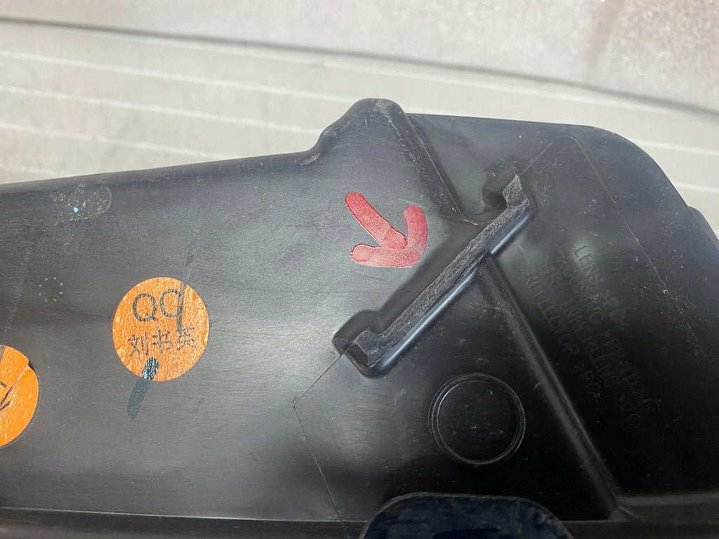 Frontscheinwerfer Mitsubishi Eclipse Cross EDM92205010 LED Links Headlight