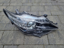 Load image into Gallery viewer, Frontscheinwerfer Toyota Auris 89907726 Rechts Scheinwerfer Headlight SCH5034601760gc