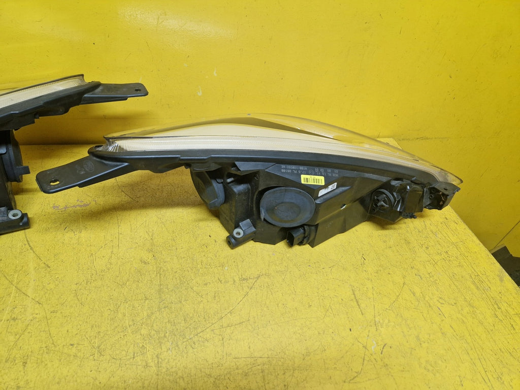 Frontscheinwerfer Ford Fiesta I H1BB-13W029-AE H1BB-13W030-AE Ein Satz Headlight SCH3063899064hj