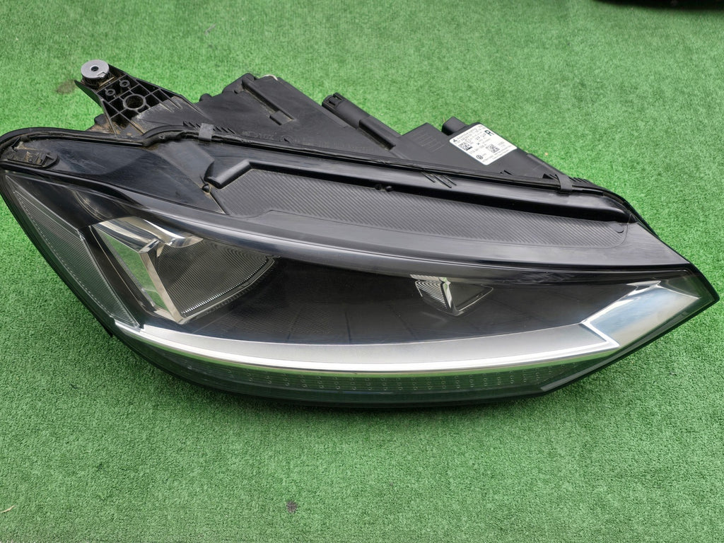 Frontscheinwerfer VW Touran 5TB941006A Rechts Scheinwerfer Headlight SCH2122459908if