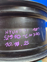 Load image into Gallery viewer, 1x Alufelge 18 Zoll 7.5" 5x114.3 35ET 52910-CM300 Hyundai Kona Rim Wheel FEL7159498634ks