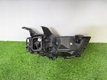 Laden Sie das Bild in den Galerie-Viewer, Frontscheinwerfer Opel Astra L 9851881380 Links Scheinwerfer Headlight SCH3229791467er