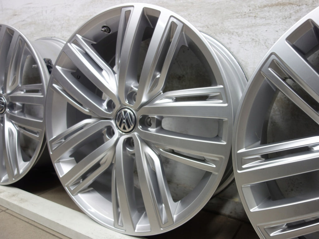 4x Alufelge 19 Zoll 7.0" 5x112 43ET 5NA601025N VW Passat Tiguan Sharan Rim Wheel FEL9652872634og