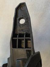 Load image into Gallery viewer, Frontscheinwerfer Ford Courier R2X6-13W030 Links Scheinwerfer Headlight SCH3676283672sg