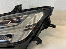 Load image into Gallery viewer, Frontscheinwerfer Volvo S60 II V60 32228809 LED Ein Stück (Rechts oder Links) SCH6894129852vo