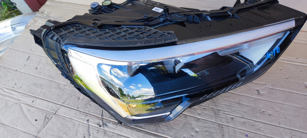 Frontscheinwerfer Audi Q3 83A941012 LED Rechts Scheinwerfer Headlight