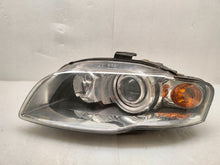 Load image into Gallery viewer, Frontscheinwerfer Audi A4 8E0941003AF Xenon Links Scheinwerfer Headlight