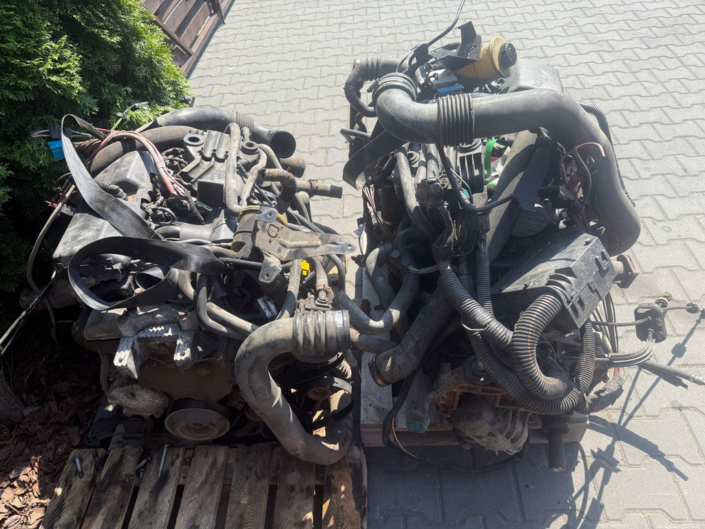 Motor Renault Trafic Master 2.5 DCI Diesel Engine Unkomplett