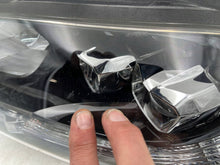 Laden Sie das Bild in den Galerie-Viewer, Frontscheinwerfer Honda Hrv Hr-V 10018205 Links Scheinwerfer Headlight SCH8906493658cn