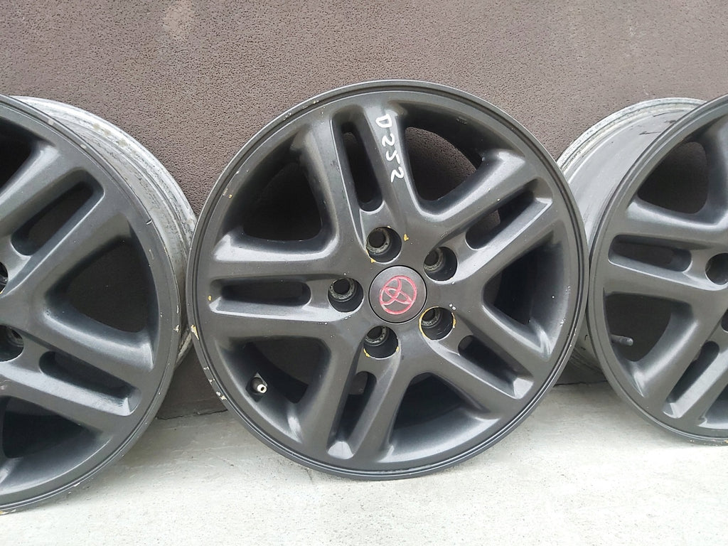 4x Alufelge 16 Zoll 7.0" 5x114.3 35ET Glanz Silber Toyota 4 Ii Rim Wheel FEL5487405934wv