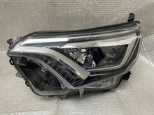 Laden Sie das Bild in den Galerie-Viewer, Frontscheinwerfer Toyota Rav 4 IV LED Links Scheinwerfer Headlight SCH5264445962vb