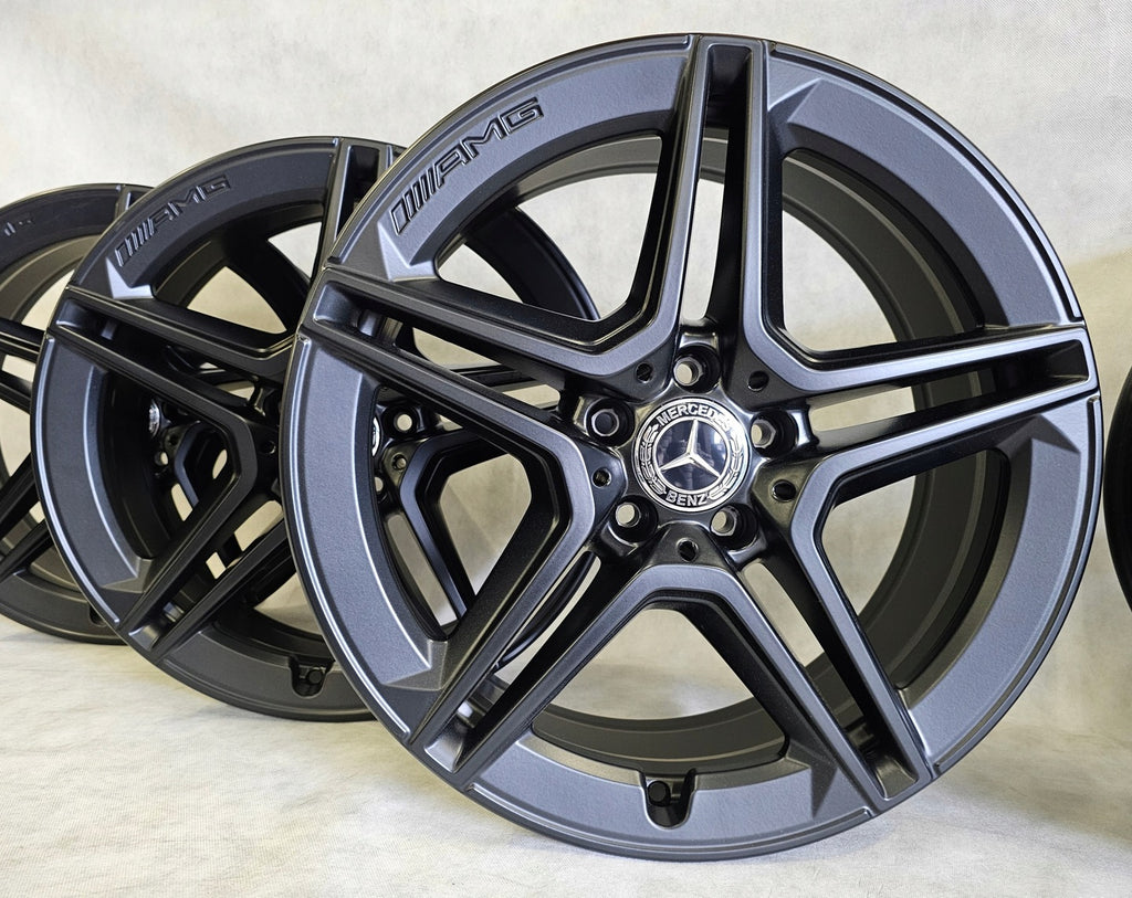 4x Alufelge 18 Zoll 7.5" 5x112 44ET Glanz Graphit A2054019600 Mercedes-Benz Amg