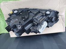 Laden Sie das Bild in den Galerie-Viewer, Frontscheinwerfer Skoda Scala 657941016A Xenon Rechts Scheinwerfer Headlight SCH7410249404wz