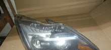 Laden Sie das Bild in den Galerie-Viewer, Frontscheinwerfer Ford Focus 8M51-13D154-CE Xenon Rechts Scheinwerfer Headlight SCH6164411992dq