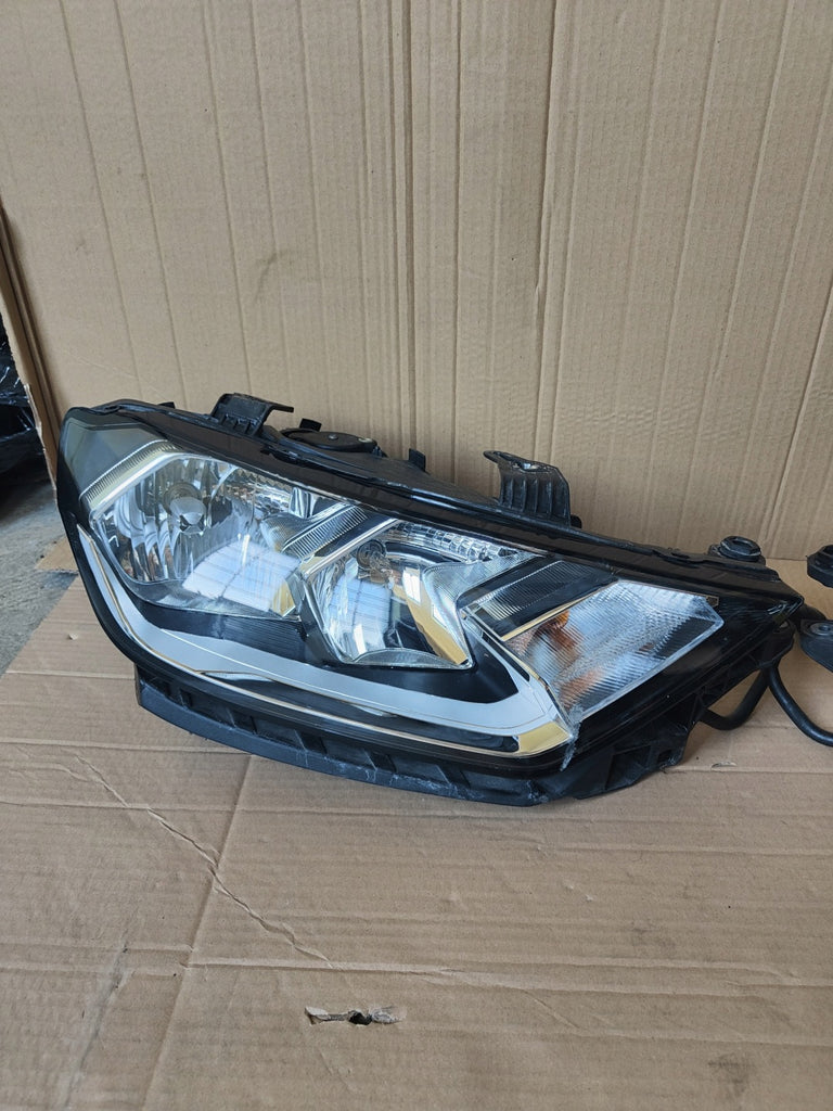 Frontscheinwerfer Audi A1 82A941003 82A941004 Ein Stück (Rechts oder Links) SCH3383634274fb