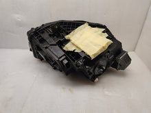 Laden Sie das Bild in den Galerie-Viewer, Frontscheinwerfer Mercedes-Benz W247 A2479063505KZ LED Links Headlight