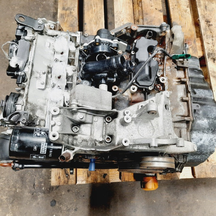 Motor Seat Exeo CDND 2.0 TFSI 211PS 155kW Benzin Engine Unkomplett MOT5087015886jk