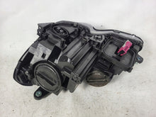Laden Sie das Bild in den Galerie-Viewer, Frontscheinwerfer Mercedes-Benz W204 A2048204439 Xenon Rechts Headlight SCH3368985444mt