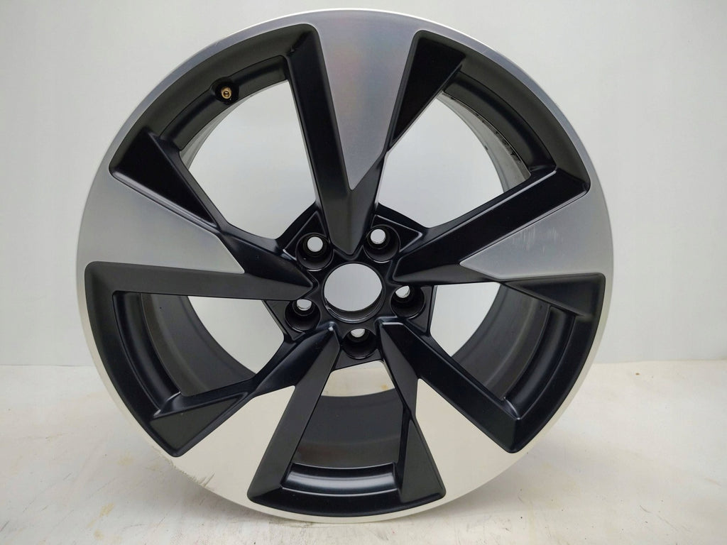1x Alufelge 18 Zoll 5x112 8W0601025BC Audi A4 B9 Rim Wheel FEL4495552070hb