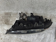 Laden Sie das Bild in den Galerie-Viewer, Frontscheinwerfer BMW E39 Xenon Links Scheinwerfer Headlight SCH4457280928cx