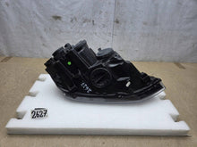 Laden Sie das Bild in den Galerie-Viewer, Frontscheinwerfer VW Polo 2G1941005 73669519 Links Scheinwerfer Headlight SCH2970790196at