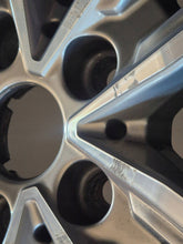 Laden Sie das Bild in den Galerie-Viewer, 1x Alufelge 17 Zoll 5x112 8053523 BMW 1 F40 Rim Wheel FEL5091754994ec