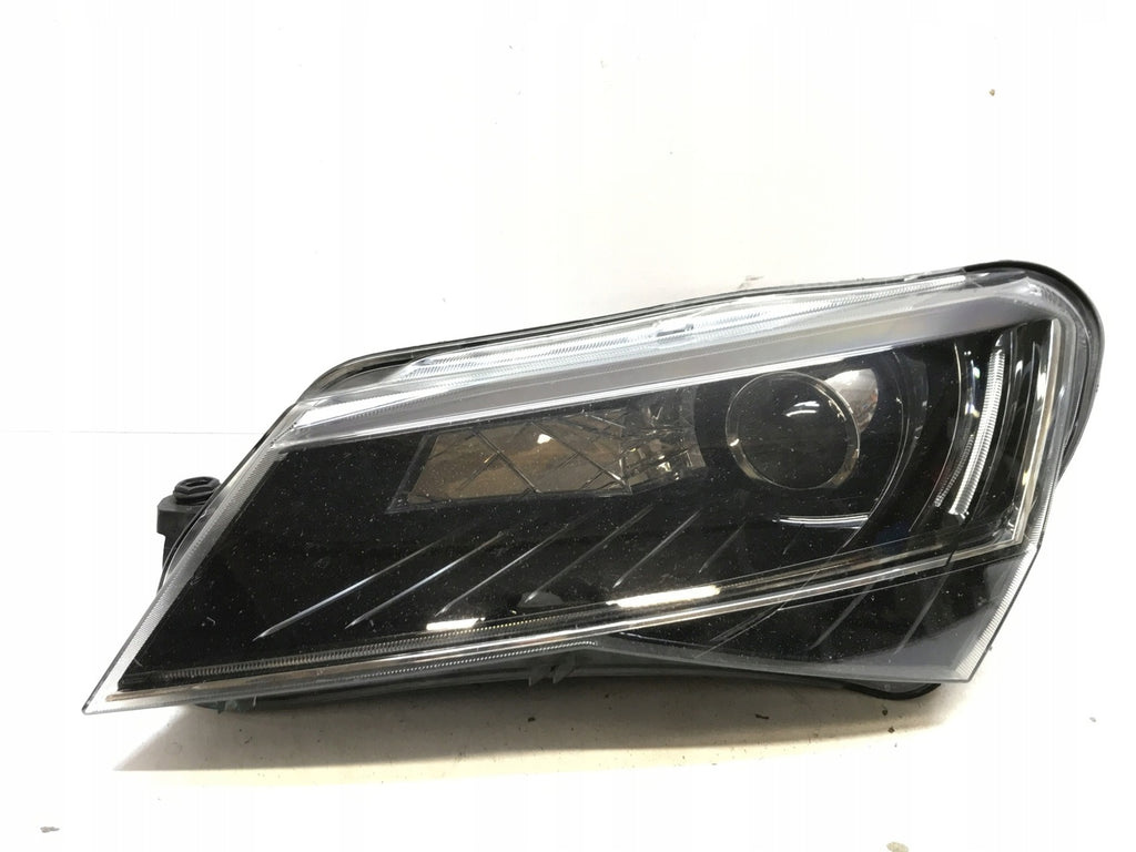 Frontscheinwerfer Skoda Superb III 3V1941015A Xenon Links Scheinwerfer Headlight