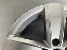 Laden Sie das Bild in den Galerie-Viewer, 1x Alufelge 16 Zoll 6.0" 5x112 43ET KBA50415 2GA601025Q VW T-Roc Rim Wheel FEL3485730062ih