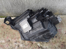 Laden Sie das Bild in den Galerie-Viewer, Frontscheinwerfer Skoda Karoq 57B941036 Rechts Scheinwerfer Headlight SCH3104920551dw