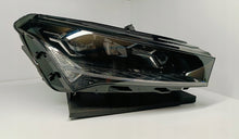 Laden Sie das Bild in den Galerie-Viewer, Frontscheinwerfer Skoda Enyaq IV 5az 5LB941016G 1EX014773-82 Full LED Rechts