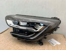 Laden Sie das Bild in den Galerie-Viewer, Frontscheinwerfer Renault Megane 260606450R LED Links Scheinwerfer Headlight