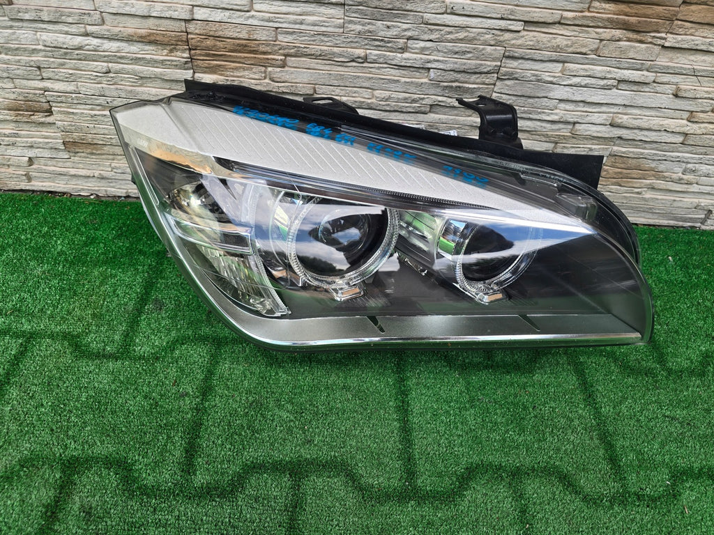 Frontscheinwerfer BMW X1 F48 7290240-07 Xenon Rechts Scheinwerfer Headlight SCH9853504577qt