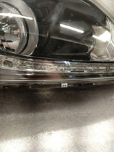 Laden Sie das Bild in den Galerie-Viewer, Frontscheinwerfer Kia Sportage Rechts Scheinwerfer Headlight SCH2464798788mv